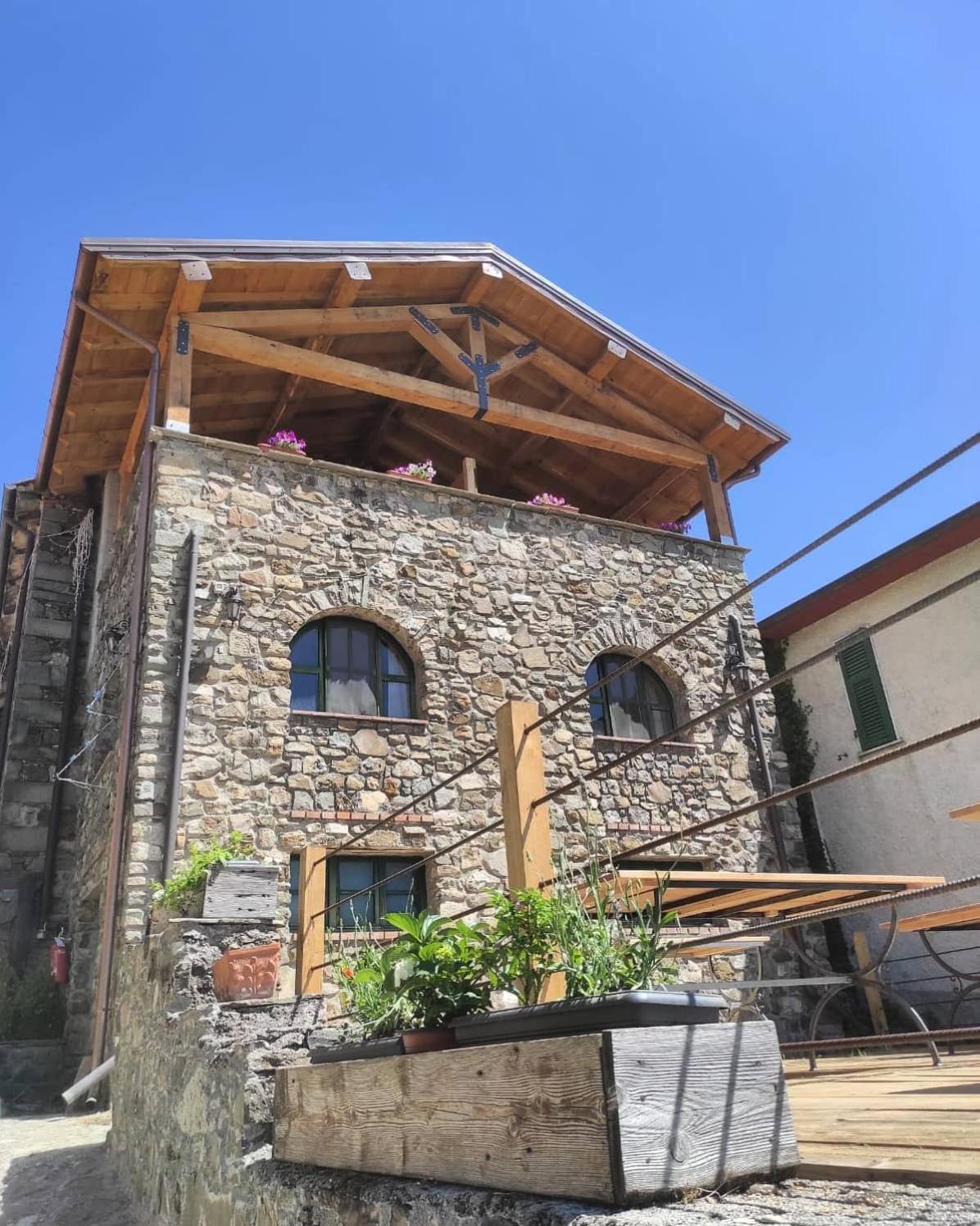 Agriturismo Cilla Giuncugnano Pokój zdjęcie